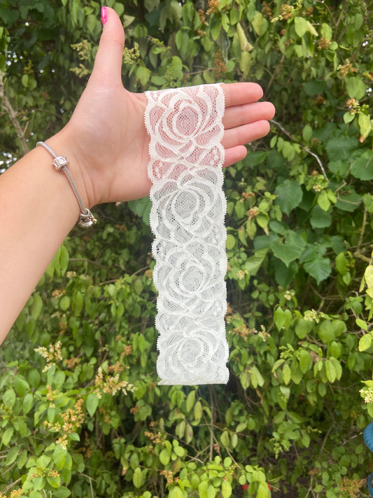 Bandeau en dentelle crème